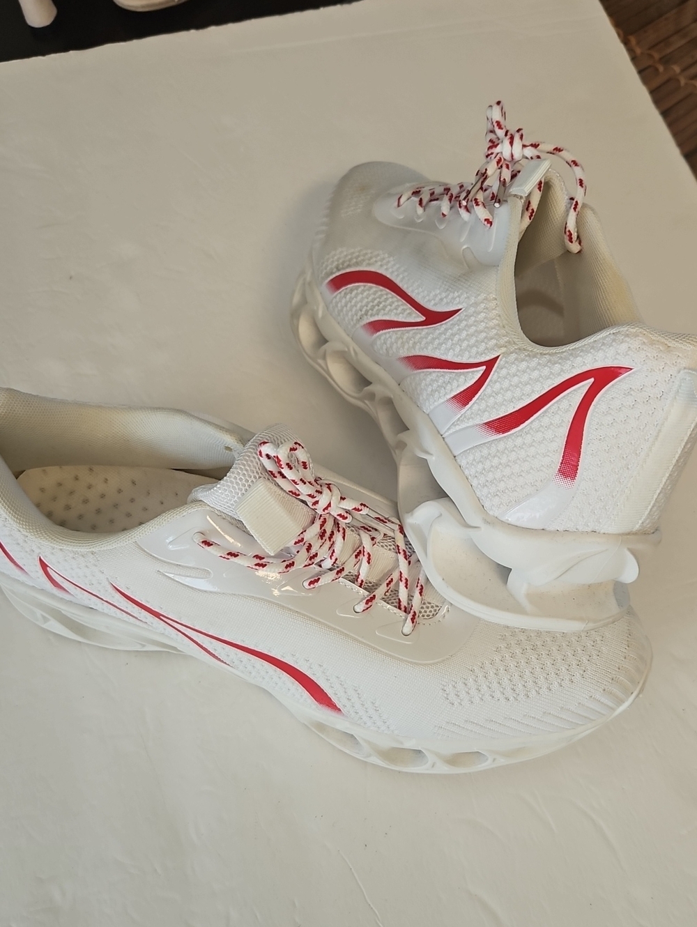 Men's White Athletic Sneakers with Red Accents